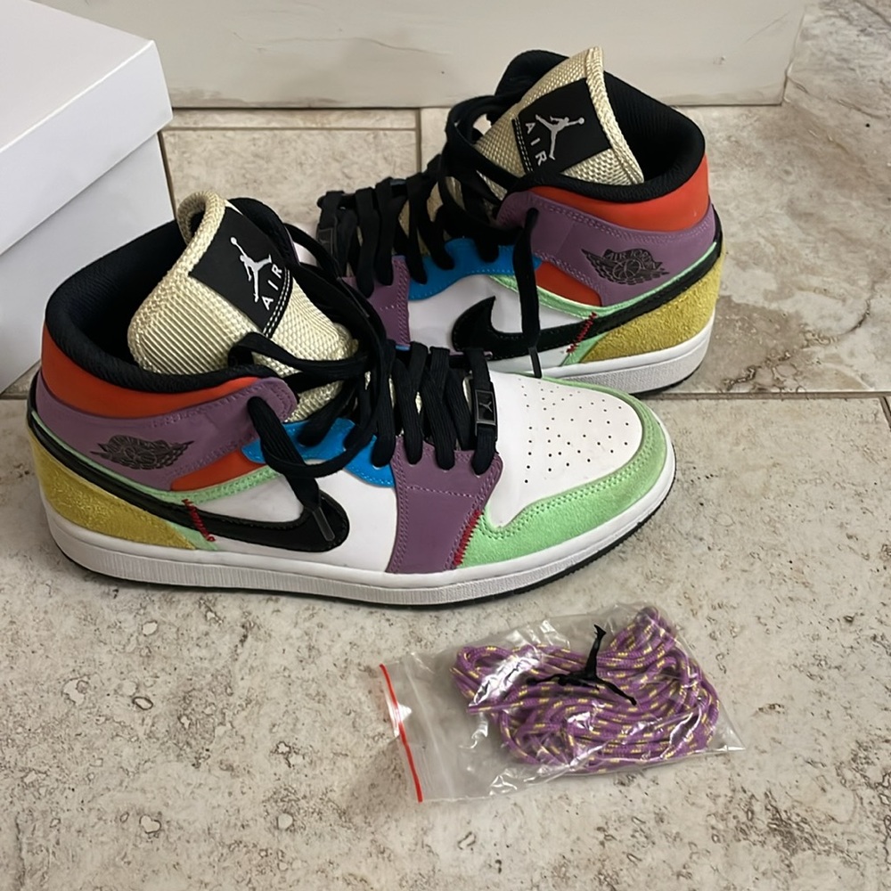 Nike - Picture 6 of 7